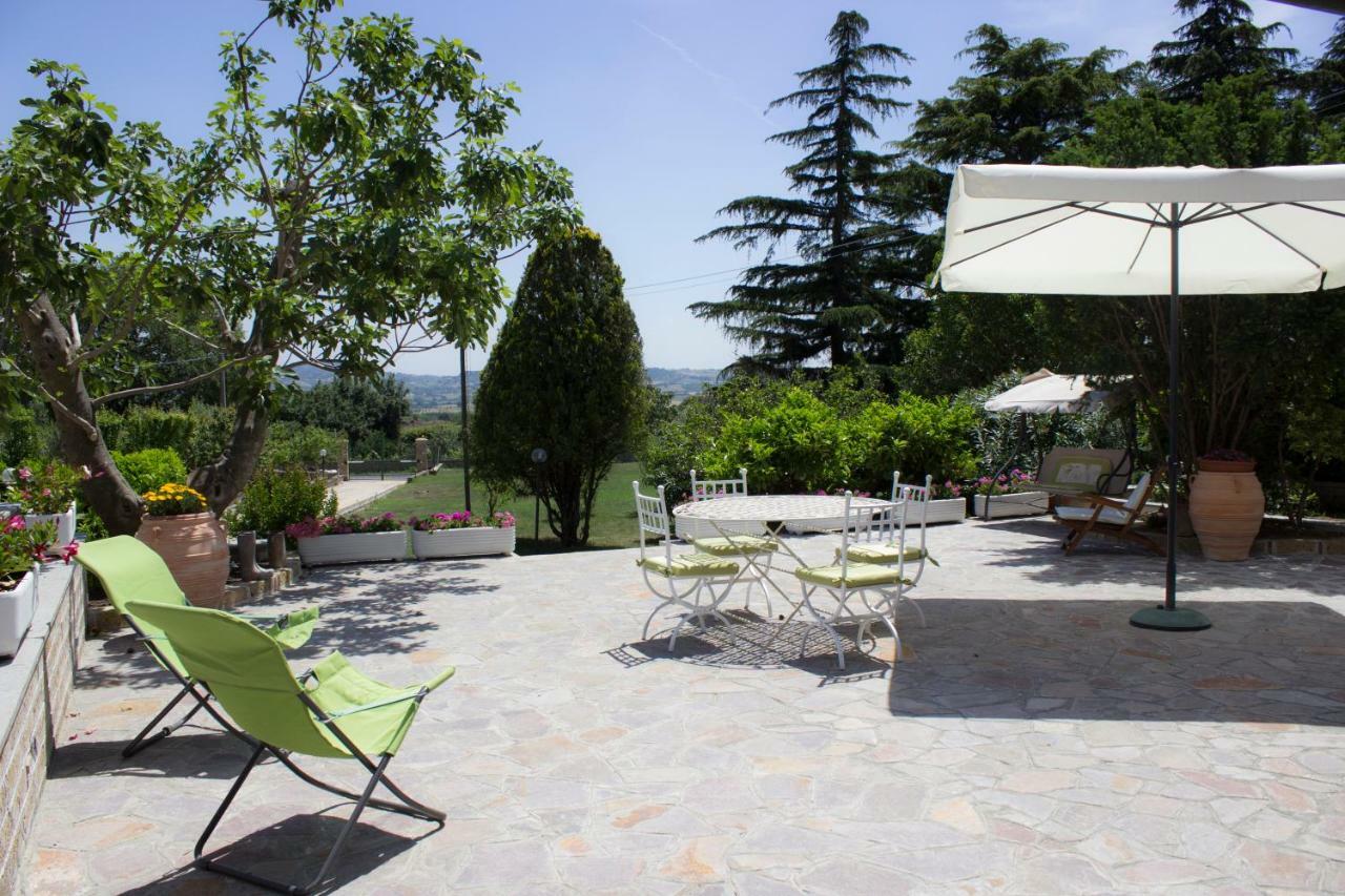 Le3Sorelle Monterosi Exteriör bild